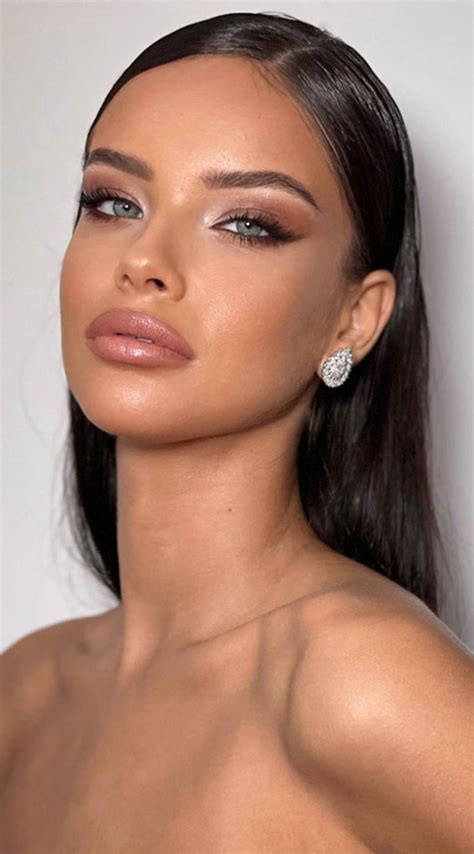 49 Incredibly Beautiful Soft Makeup Looks For Any Occasion Nude Glam