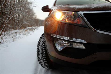 Luces del auto encendidas o apagadas Cuándo hacerlo