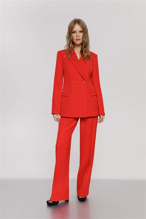 Костюм/комплект PiRS 4105 красный тройка в размере 40-52 купить в ...