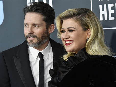 Kelly Clarkson And Ex Brandon Blackstock Texted About Her New Album