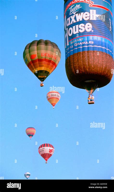 Maxwell House Hot Air Balloon Stock Photo Alamy