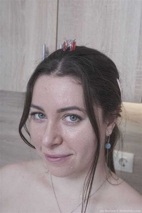 Nude Ally Breelsen Pics XXX Photo Set Of This Sexy Star MuchContent