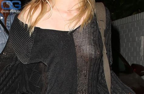 Daveigh Chase Nude Pictures Photos Playboy Naked Topless Fappening