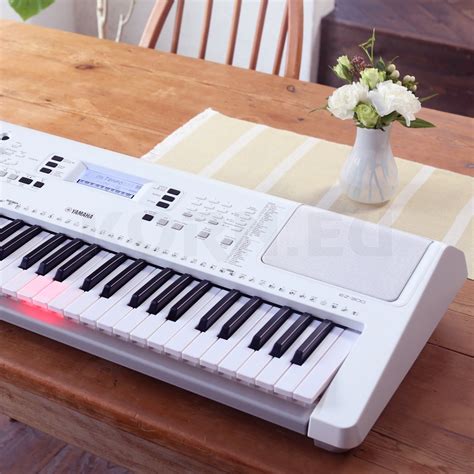 Yamaha EZ 300 Keyboard | Musikhaus