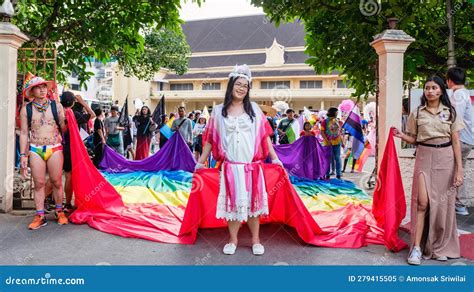Desfile Del Orgullo Gay El 28 De Mayo De 2023 En Chiang Mai Thailand Imagen Editorial Imagen