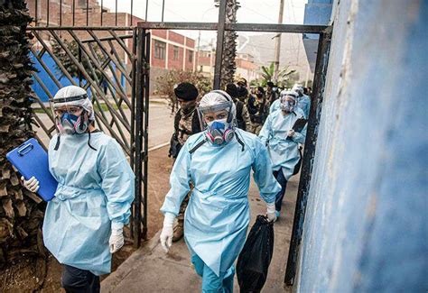 América Latina la región más afectada por la COVID y lejos de controlarla