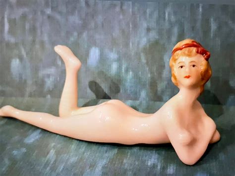 Vintage Art Deco Porcelain Nude Bathing Beauty Figurine Pin Doll 1920s