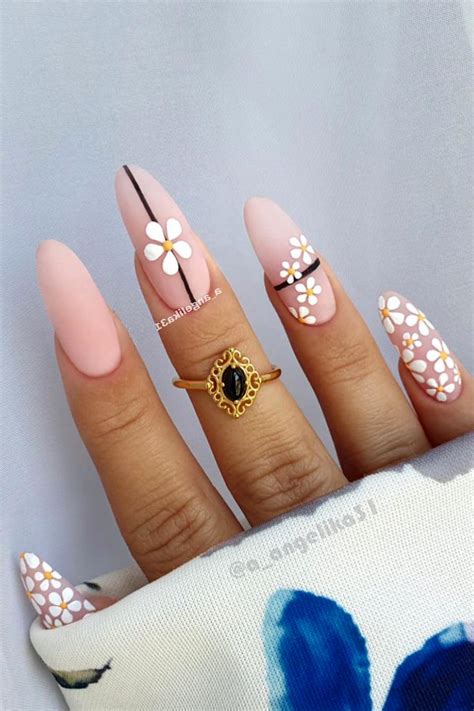 Nude Spring Nails With Flowers Almond Shaped Flower Nails Spring Nails Stylish Nails