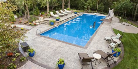 importance    backyard swimming pool