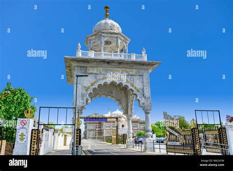 Guru Nanak Gurdwara Hi Res Stock Photography And Images Alamy