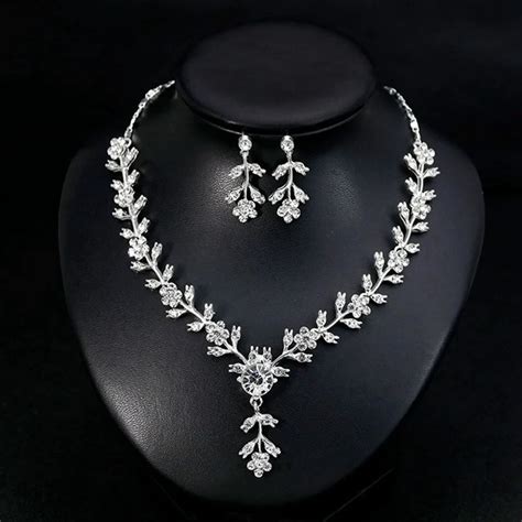 Buy Classic Trendy Full Crystal Bridal Necklace