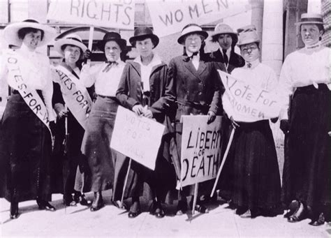 Photos - Women's Rights Reform Movement