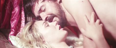 Nude Video Celebs Clare Bowen Sexy Suspended