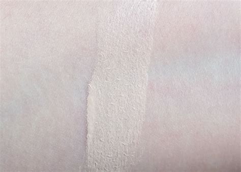 Highendlove Estee Lauder Double Wear Nude Water Fresh Makeup