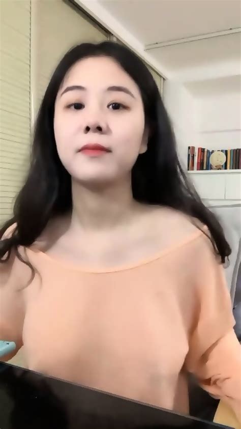 Asian Big Tits Girls