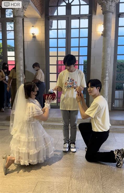 Pin By Hunny On Zeenunew Cute Gay Chinese Boy Couples