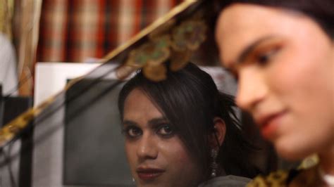 Comunidad Transexual Y Gay De India Lucha Contra Los Estereotipos Y Los Tab Es Cnn