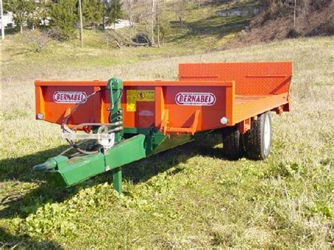 Rimorchi Agricoli Trasporto Cingolati Rotoballe Monoasse Bernabei