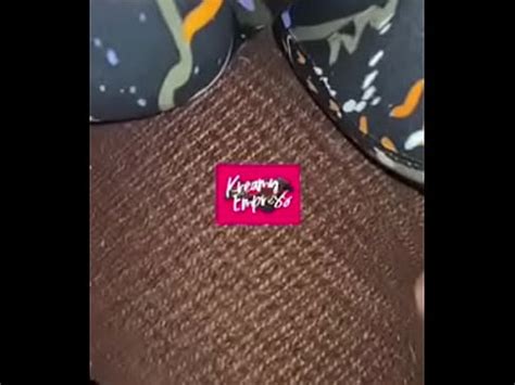 Slut Shows Fat Cat XVIDEOS