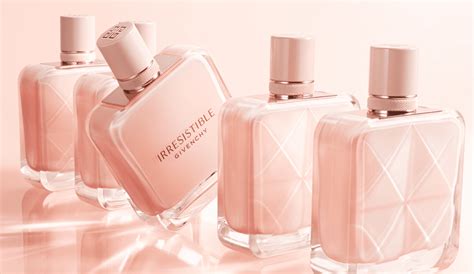 Givenchy Irresistible Eau de Parfum Nude Velvet Irrésistible FIRSTLUXE