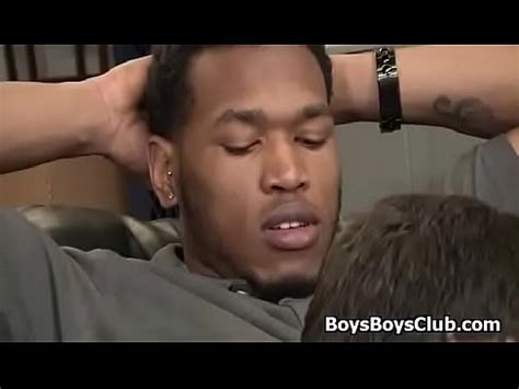 White Sexy Gay Man Gives Nice Blowjob To This Massive Black Dick Xnxx