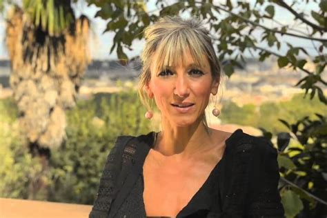 Non è l Arena Costanza Miriano associa l omosessualità alla pedofilia Gay it