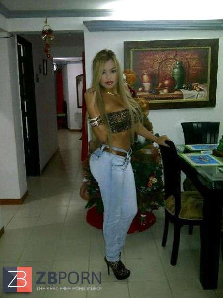 Una Puta Mas Another Hoe ZB Porn