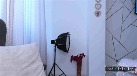 Hot Babe Showing Big Boobs And Big Booty Ass