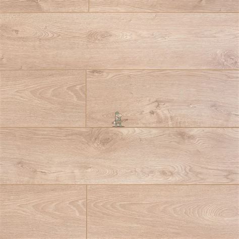 Cambridge 8mm Nude Oak Laminate Flooring