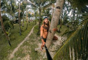 Siargao Island Hopping Guide Guyam Daku Naked