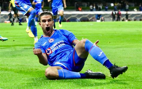 Liga Mx Cruz Azul Vence Por La M Nima A Le N Y Avanza A Liguilla