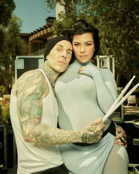 Kourtney Kardashian Gives Birth to Her First Child With Travis Barker