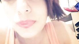 Latina Ninfetinha Tira Lingerie E Fica Peladinha Cnn Amador