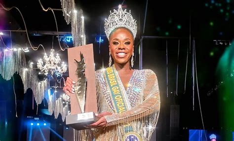 Representante do Rio de Janeiro Letícia Valentinni é eleita Miss Brasil Gay Pheeno