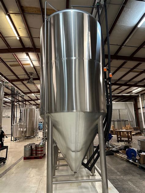 2021 Alpha 90 Bbl Stainless Steel Fermentation Tank Steep Cone Bottom