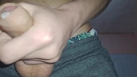 完美勃起美少年自慰和射精 Pornhub Gay