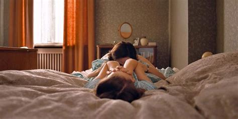 Luise Heyer Antje Traue Sexy Dark 4 Pics Lesbian Video TheFappening