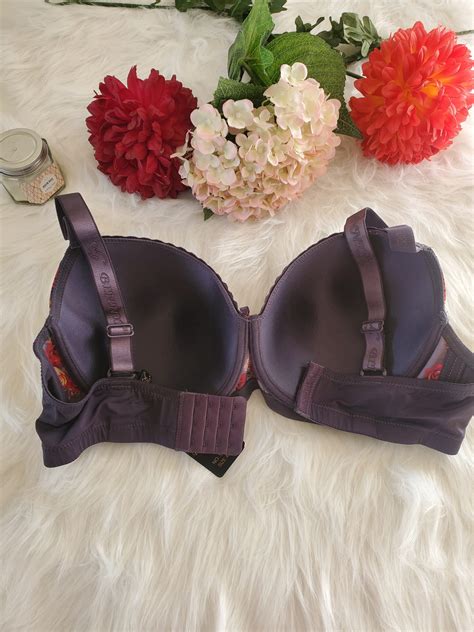Soutien Gorge Rouge Fleuri à Armature Élégance et Confort Quotidien Yamelia Lingerie
