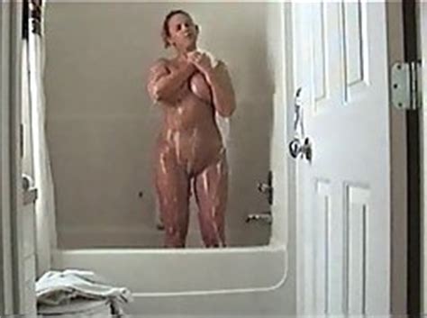 Aunt Got Horny While Showering Voyeurs Hd