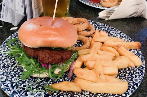 Wetherspoons pub has added a 'gourmet' vegan burger to the menu | Vegan ...