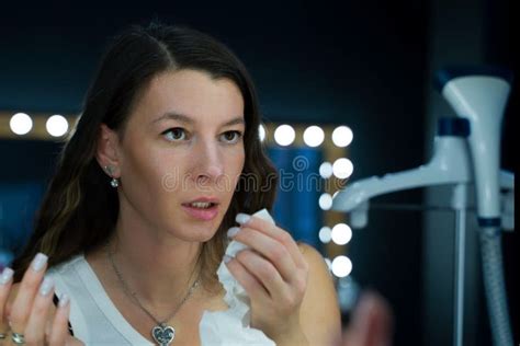 Brunette Women Doing Make Up In Dressing Room Stock Photo Image Of Mirror Girl