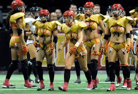 La Lingerie Football League una liga para no perdérsela