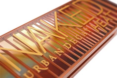 Glam Shine Beautyblog Urban Decay Naked Heat Lidschattenpalette