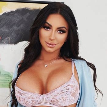 Darla Pursley Babe Page Watch This Influencer On FreeOnes