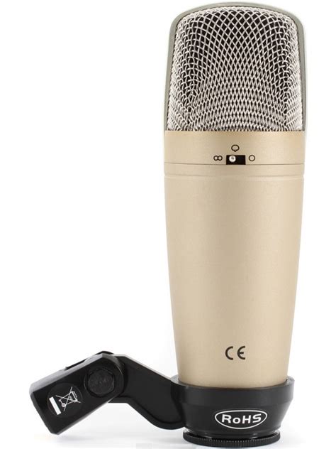 Behringer C-3 - Music Guide Pakistan