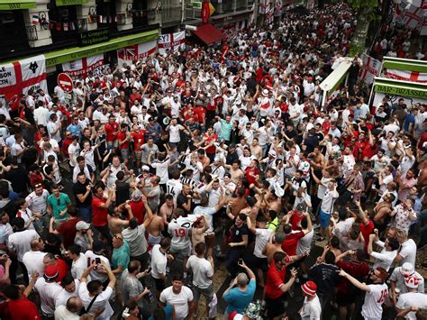 What Is Football Hooliganism – Vidéos de What Is Football hooliganism