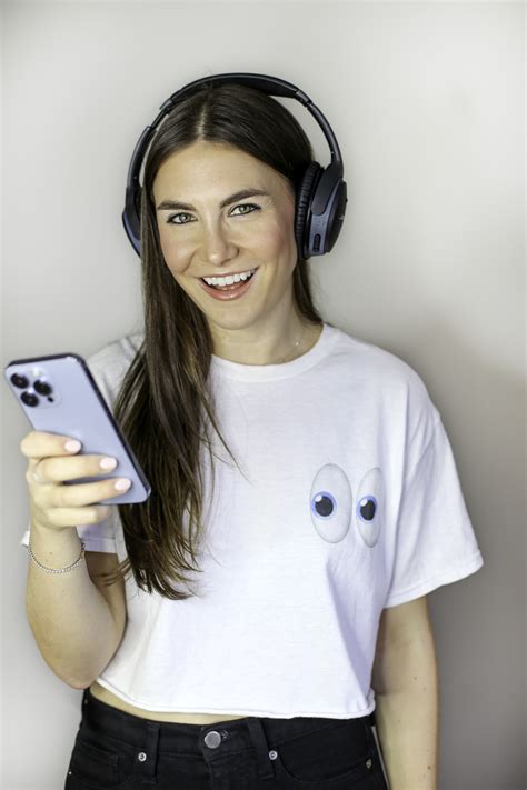 How Vulnerability Can Transform Your Dating Life - Quiet The Clock Podcast