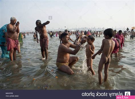 Open River Bath Nude India Free Sex Photos And Porn Images At Sex Fun