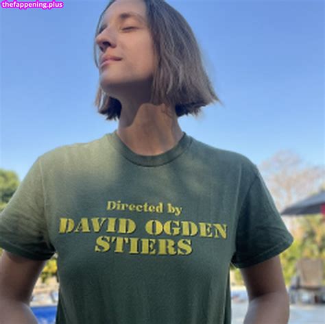 Ashley Victoria Robinson Ashleyvrobinson Gay Acarebearcub Nude OnlyFans Photo The