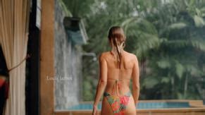 Sarah Alexandra Marks Nude Aznude